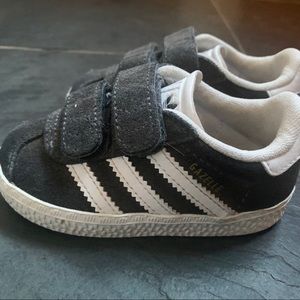 toddler adidas gazelles